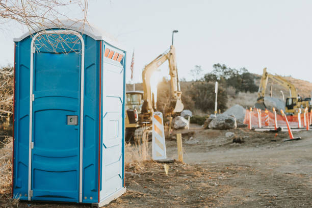 Best Porta potty delivery and setup  in Castle Rock, WA
